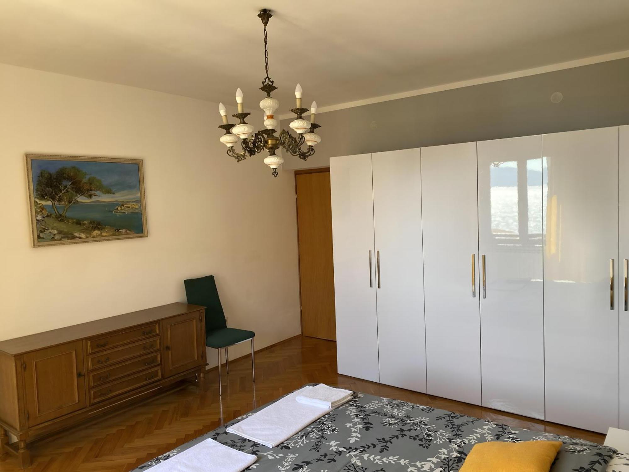 Slavante Apartment *
